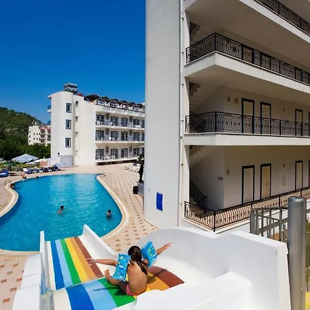 Larissa Blue Resort