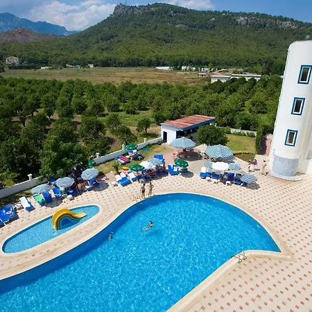 Resort Larissa Blue 2*