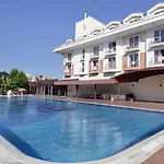Larissa Blue Resort Kemer