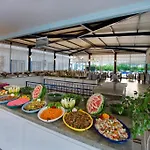 Resort Larissa Blue 2*