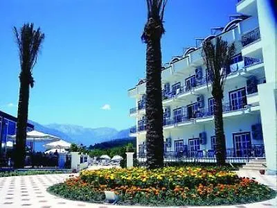 Larissa Blue Θέρετρο 2*