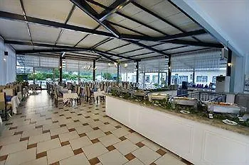 Θέρετρο Larissa Blue 2*