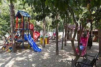 Larissa Blue Курортный комплекс